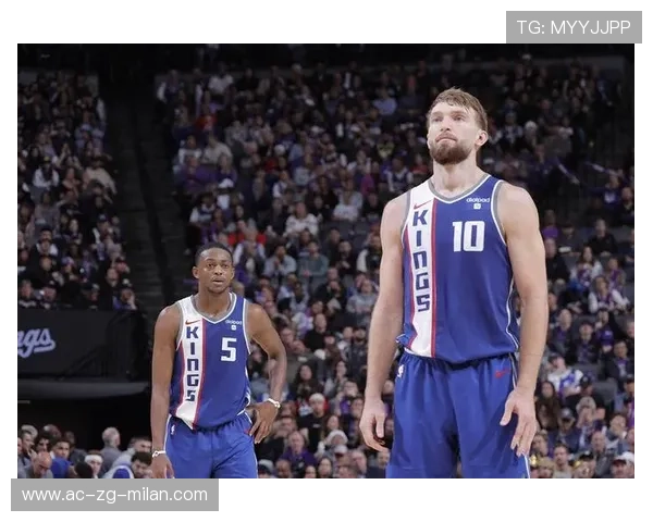 NBA国王高频换位制造大量空档,攻势气势如虹