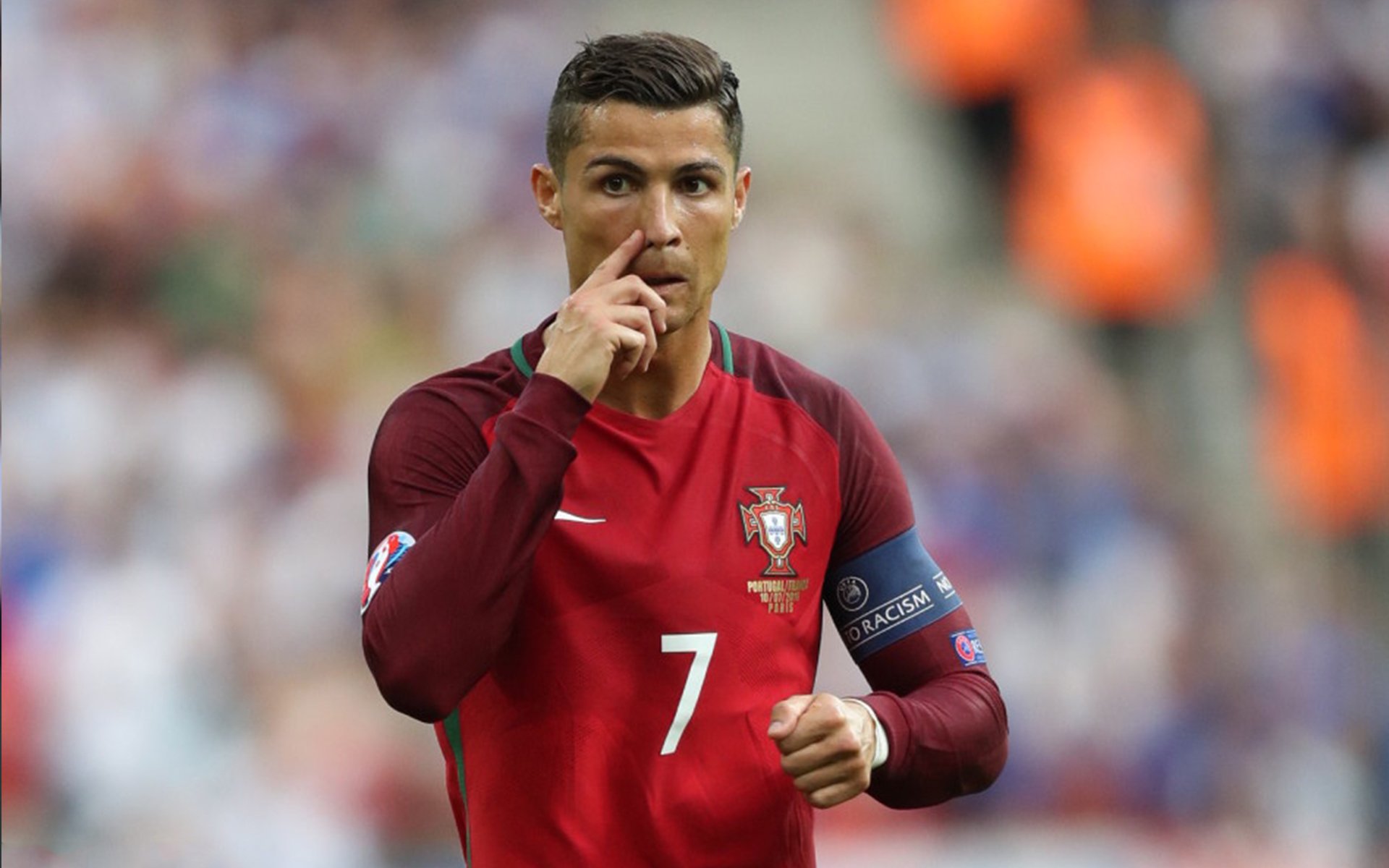 “无车婚礼跑” 新人和宾客用慢跑代替车队 浪漫又环保